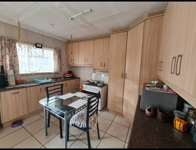 3 BEDROOM HOUSE FOR SALE IN VANDERBIJLPARK CW 1